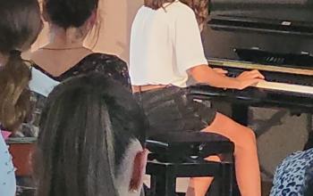 concert piano